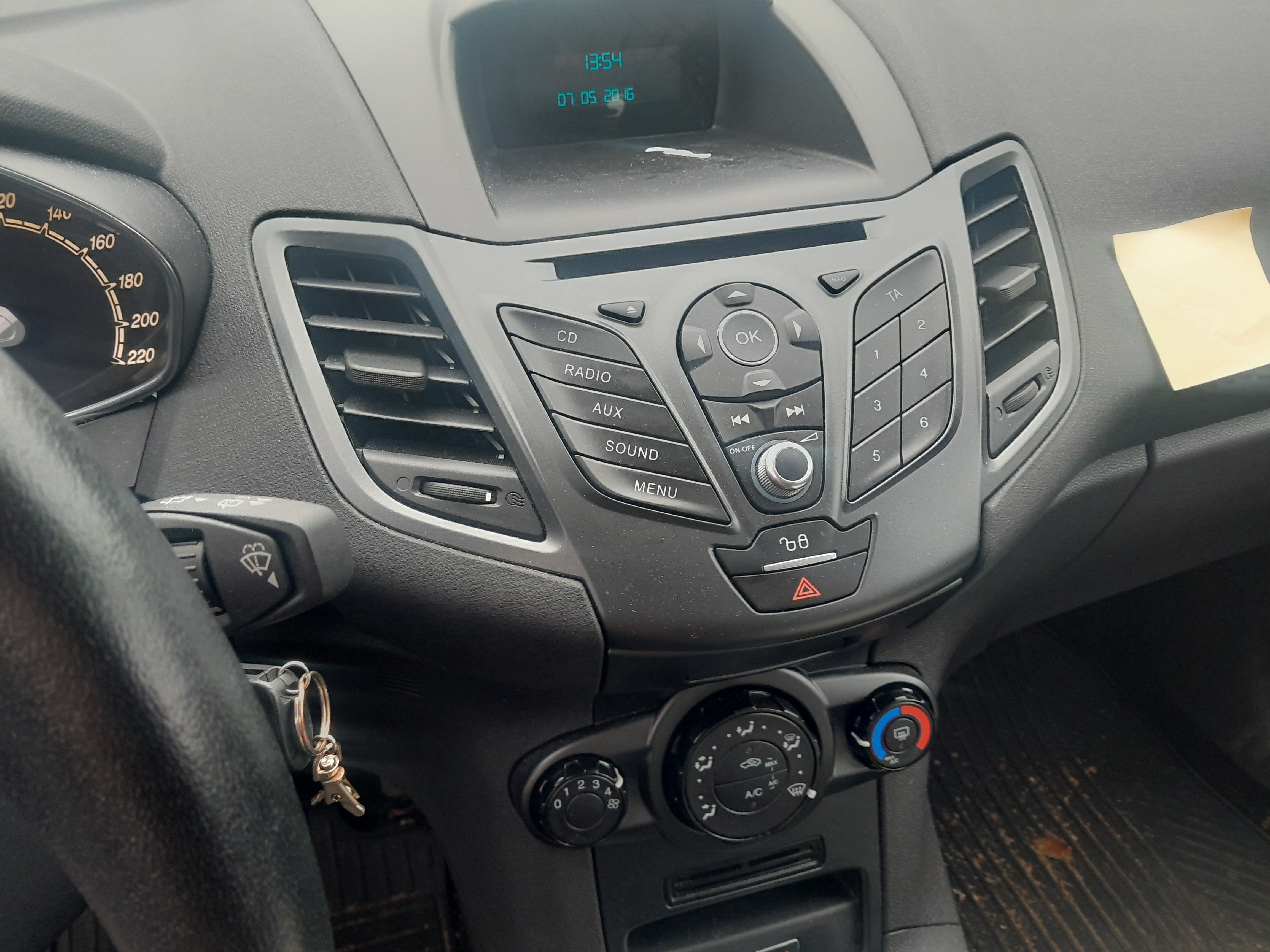 Ford Fiesta 5-dörrar 1.25 Manuell 2016, bild 5/5