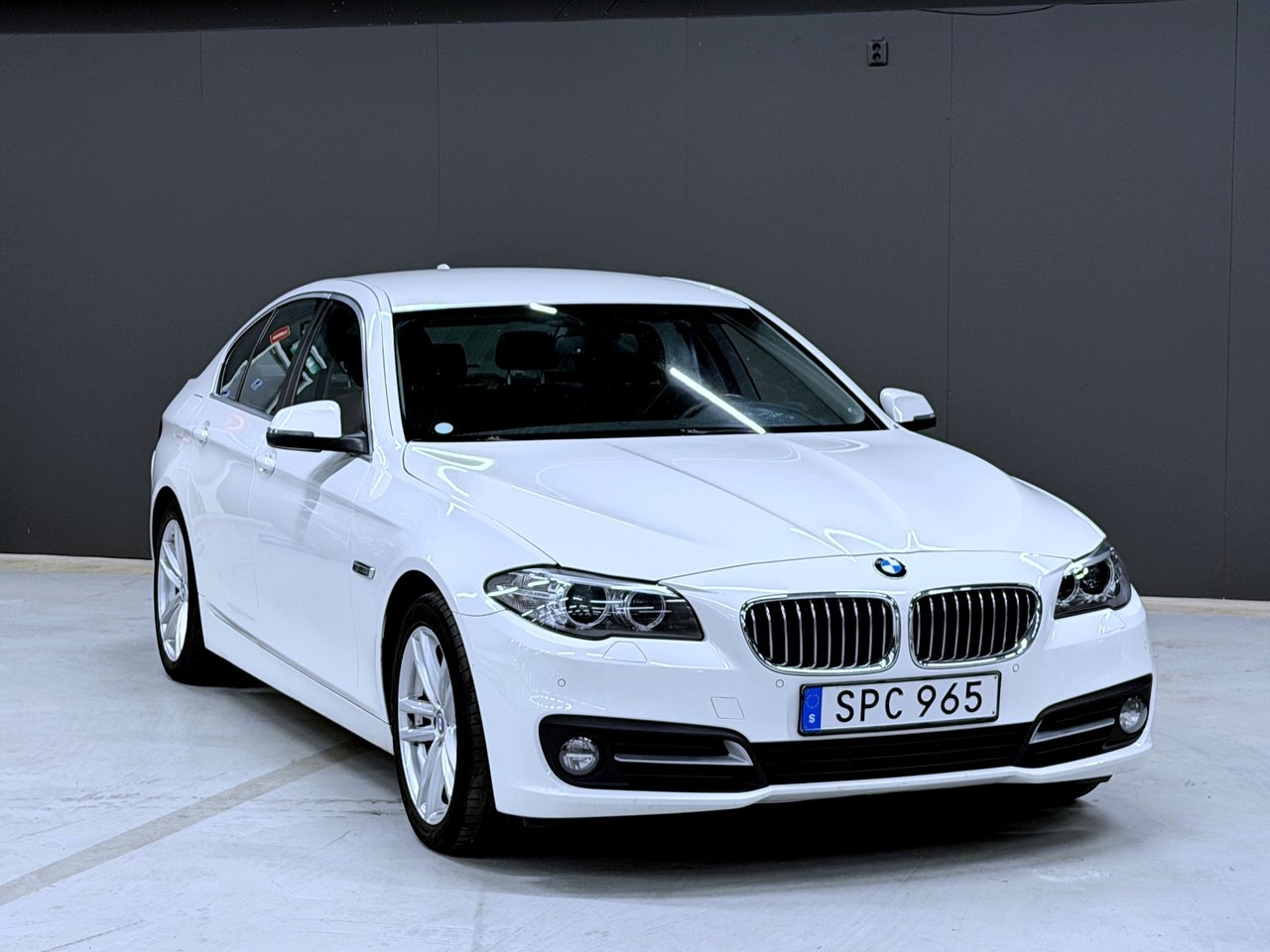 BMW 520 2014, bild 7/10