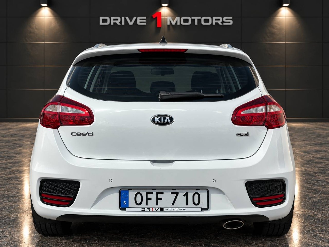 Kia Ceed cee'd 1.6 CRDi DCT Euro 6 2016, bild 6/9