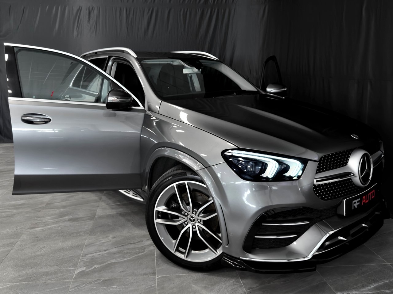Mercedes-Benz GLE 2020, kuva 4/38