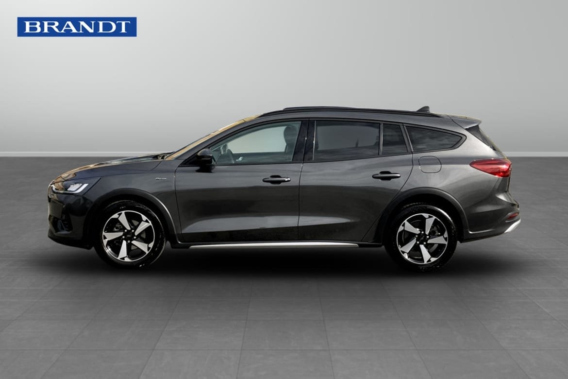 Ford Focus 2023, bild 3/9
