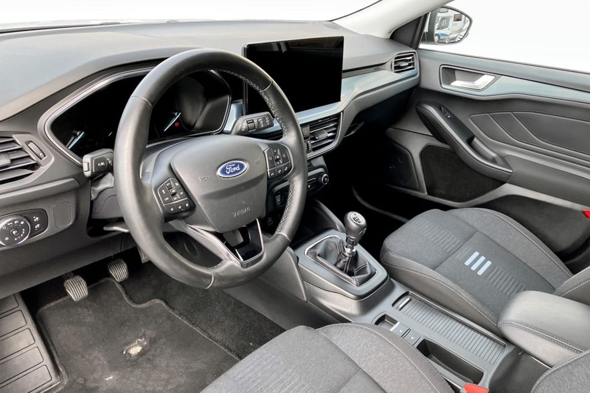 Ford Focus 2023, photo 5/9