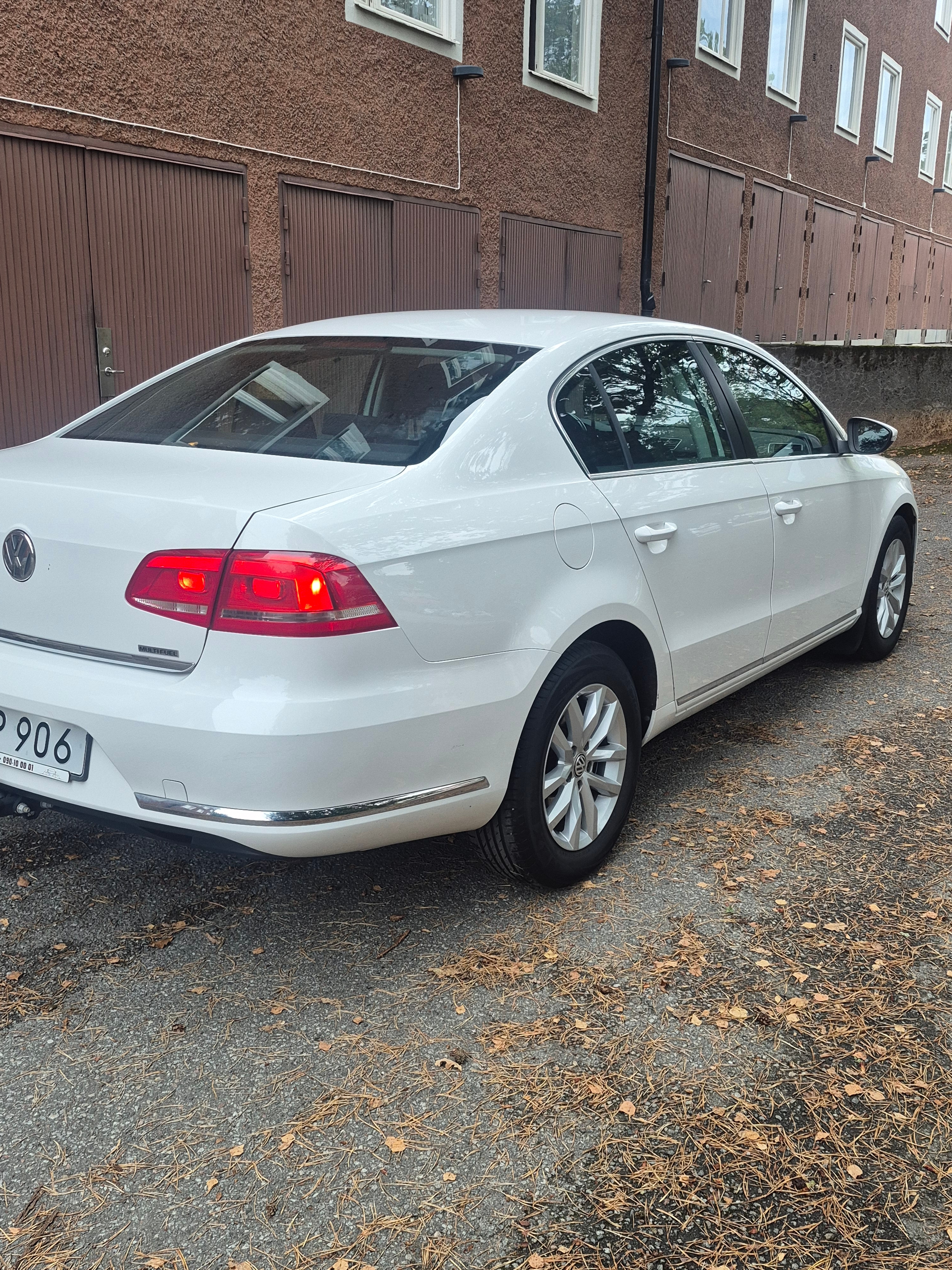 Volkswagen Passat 2013, bild 4/10