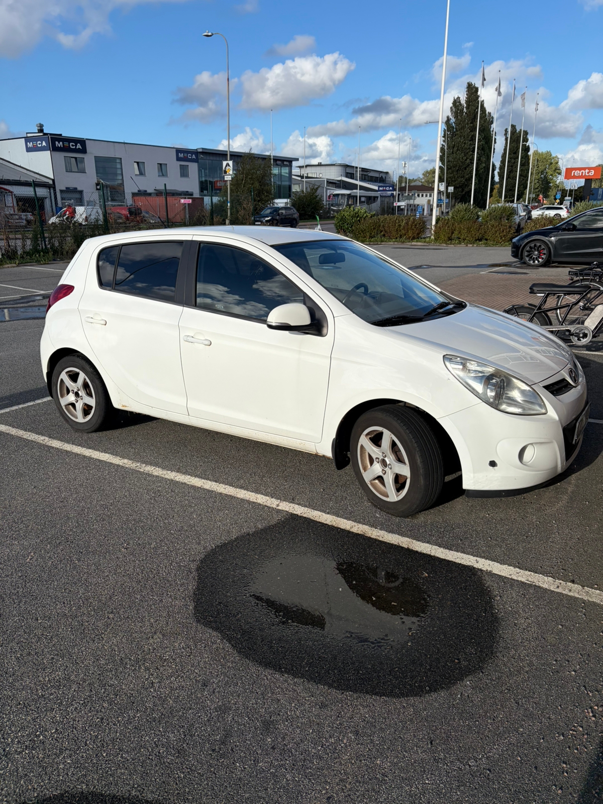 Hyundai i20 5-dörrar 1.4 CRDi Manuell 2011, kuva 2/3