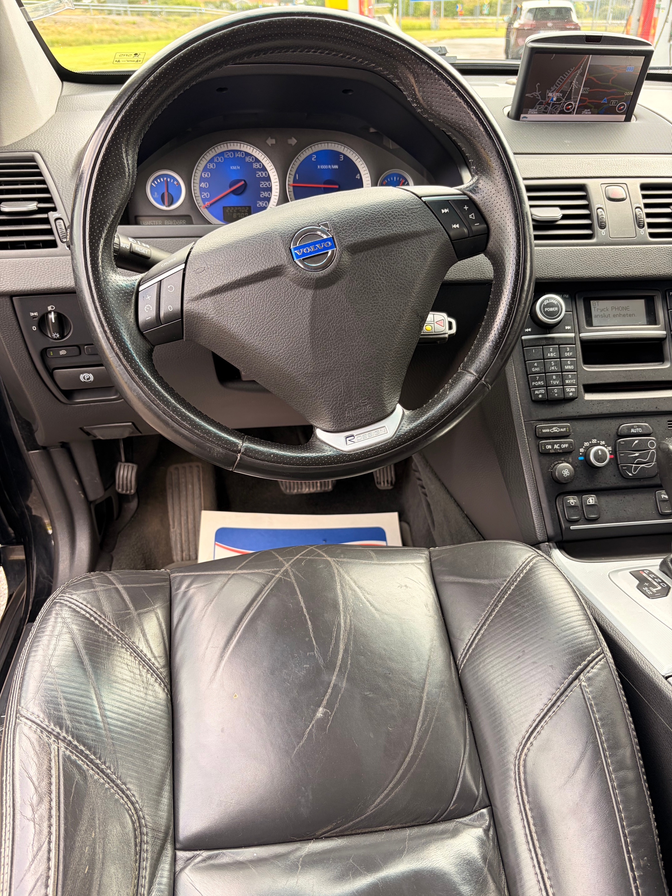 Volvo XC90 7-seater D5 AWD Geartronic 2012, kuva 4/4