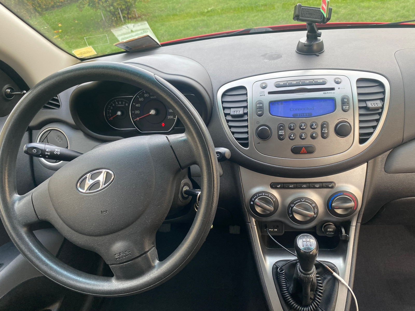 Hyundai i10 1.1 iRDE Manuell 2011, bild 3/6