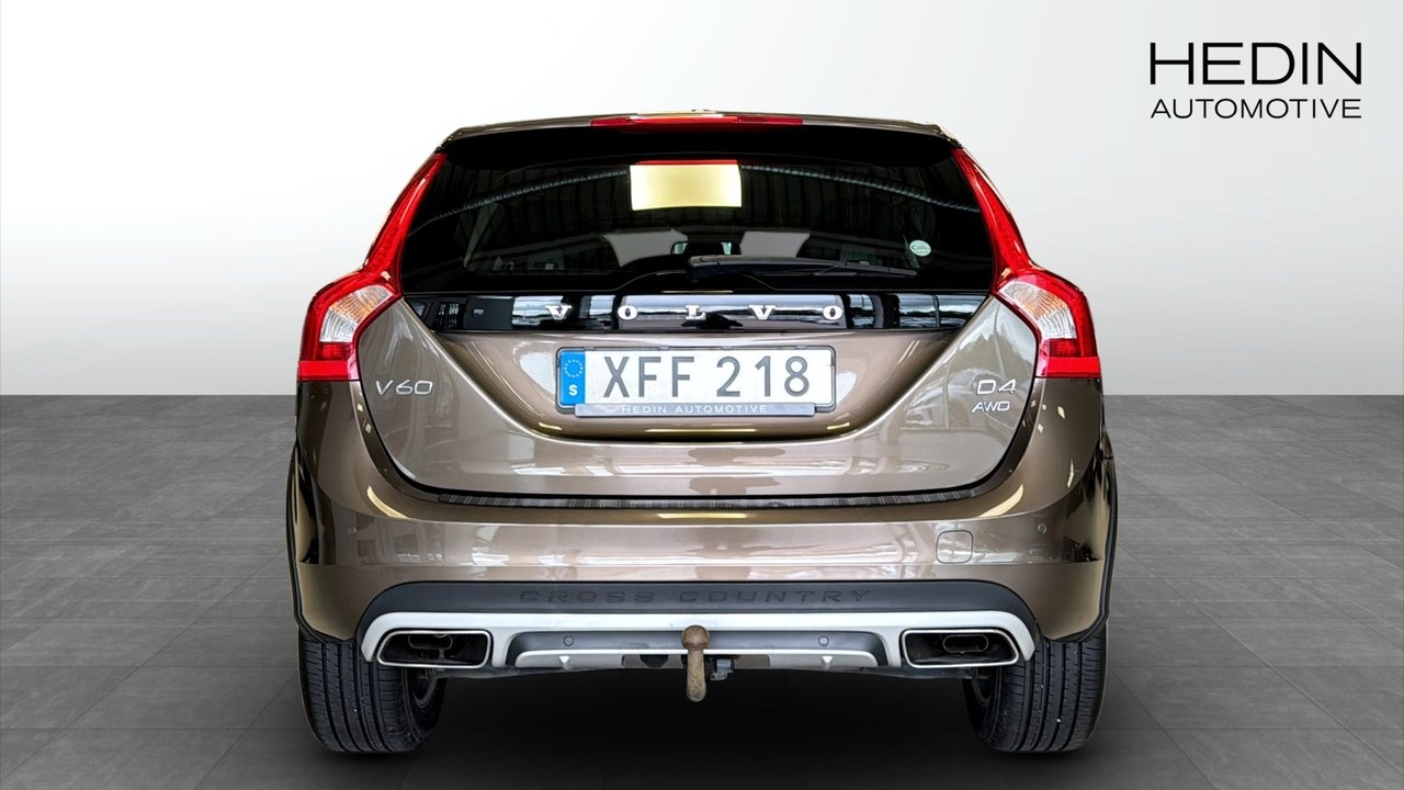 Volvo V60 Cross Country 2016, bild 7/10