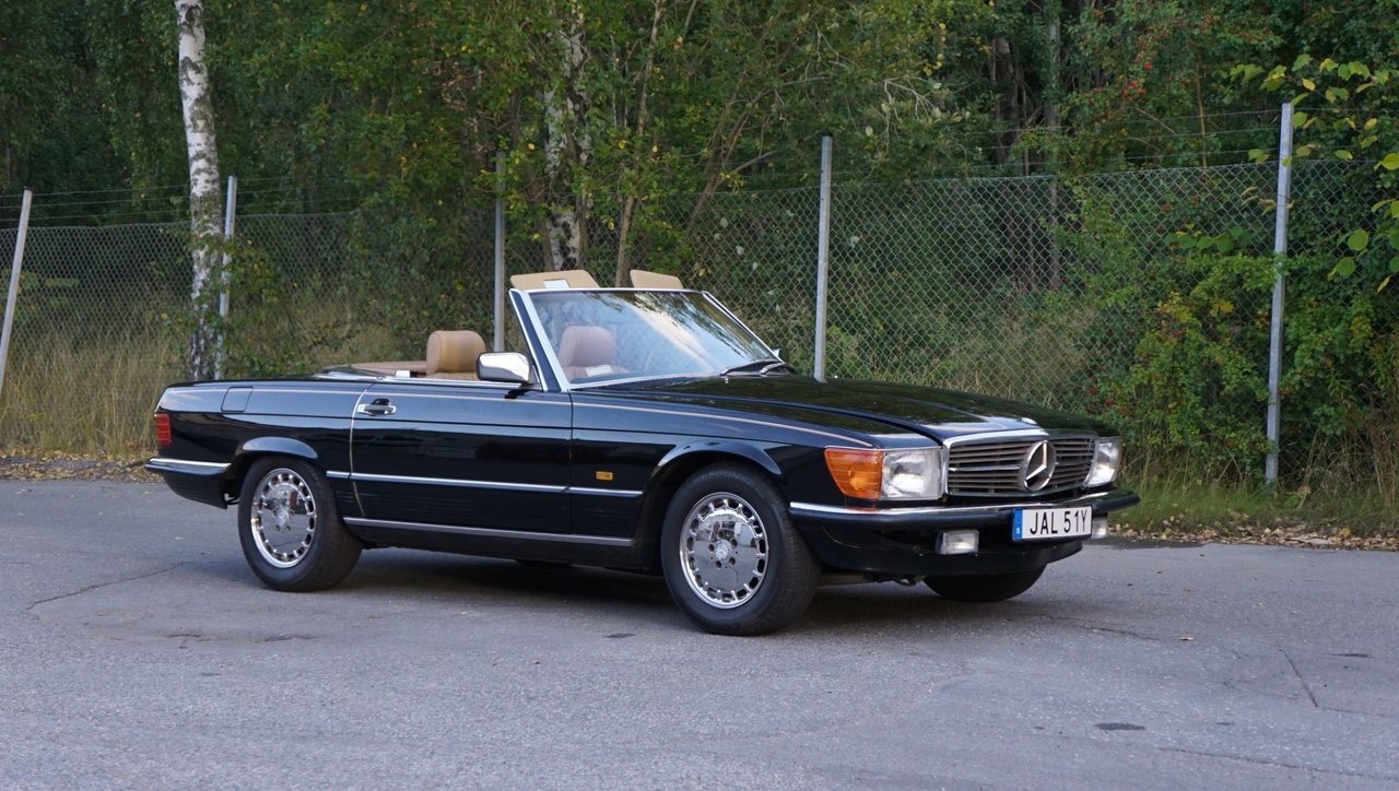 Mercedes-Benz SLR 560 1988, bild 2/10