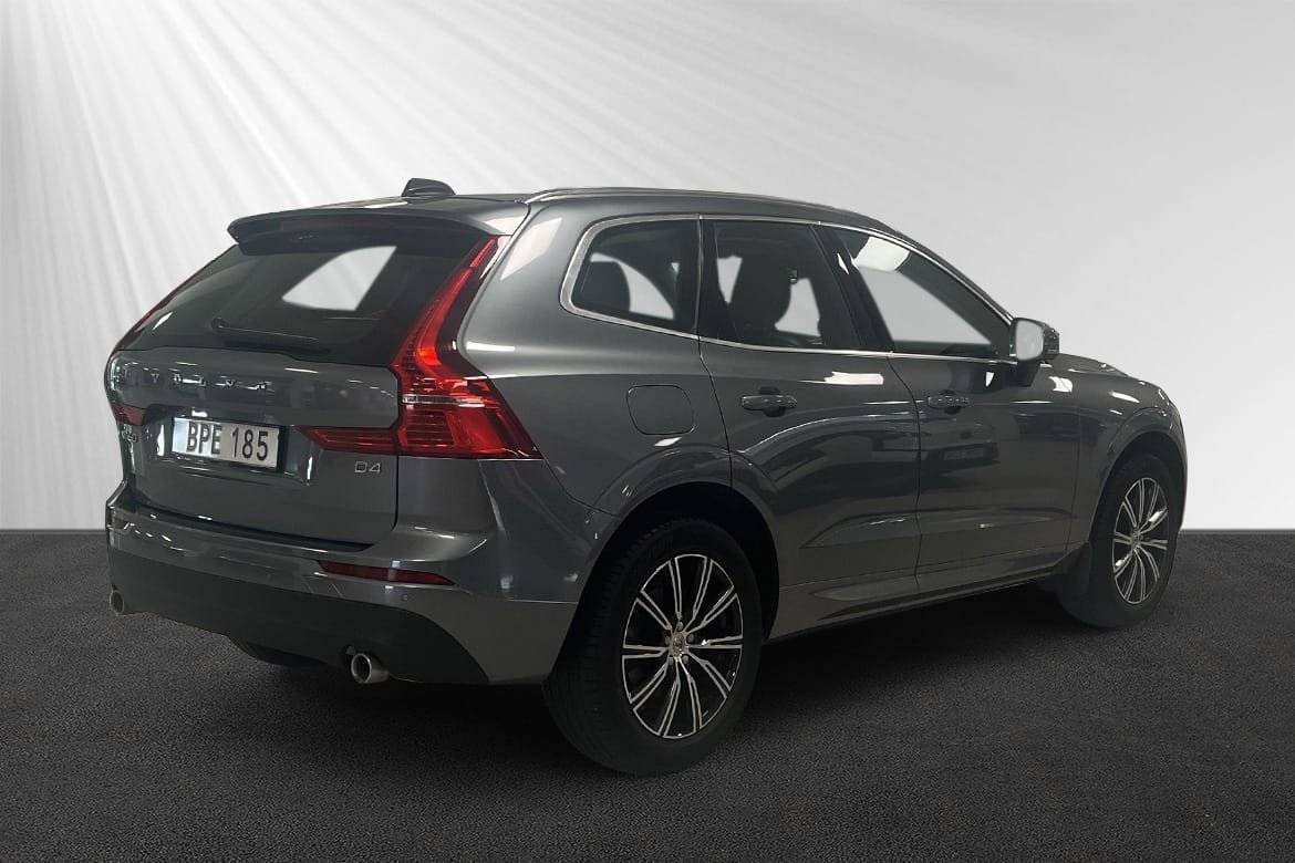 Volvo XC60 D4 Momentum Advanced SE 2019, bild 3/7