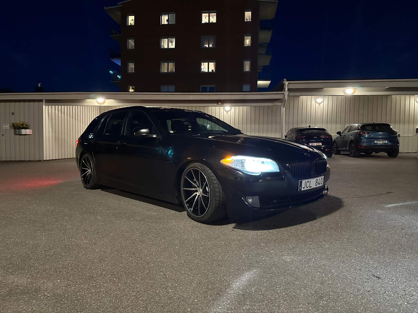 BMW 525 d Touring Steptronic 2011, bild 3/5