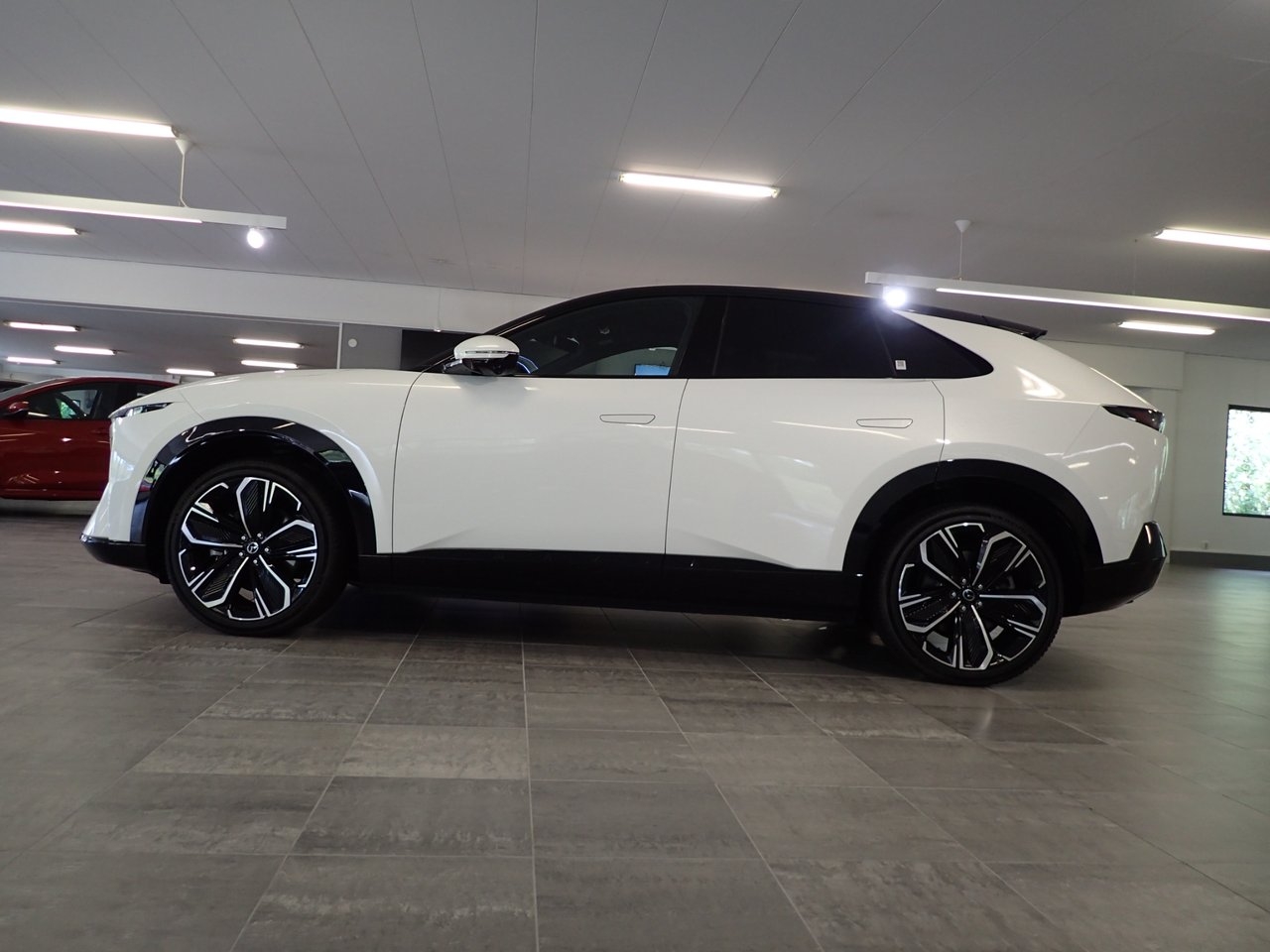 Mazda CX-6e Takumi 21" 258 hk 78 kWh 2026, bild 5/10