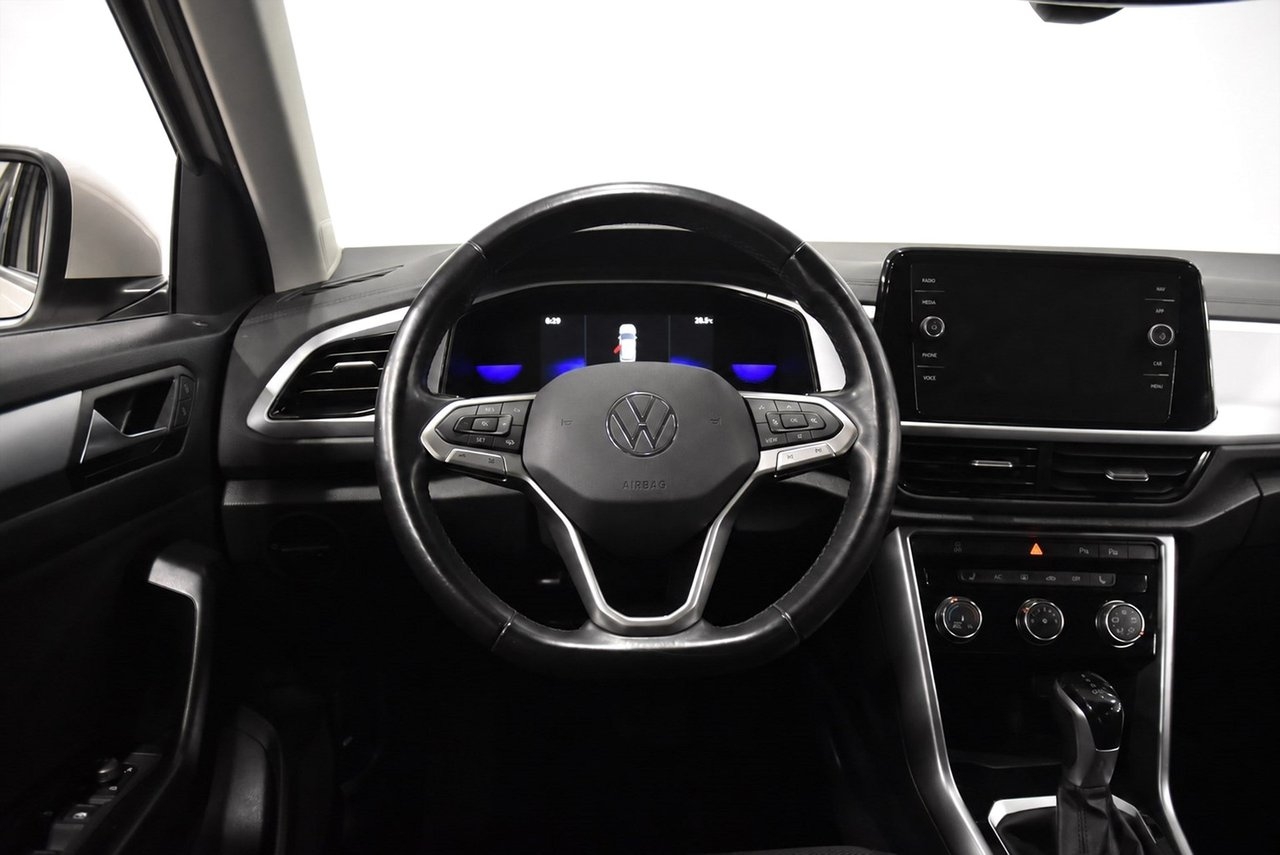 Volkswagen T-Roc 2022, bild 2/10