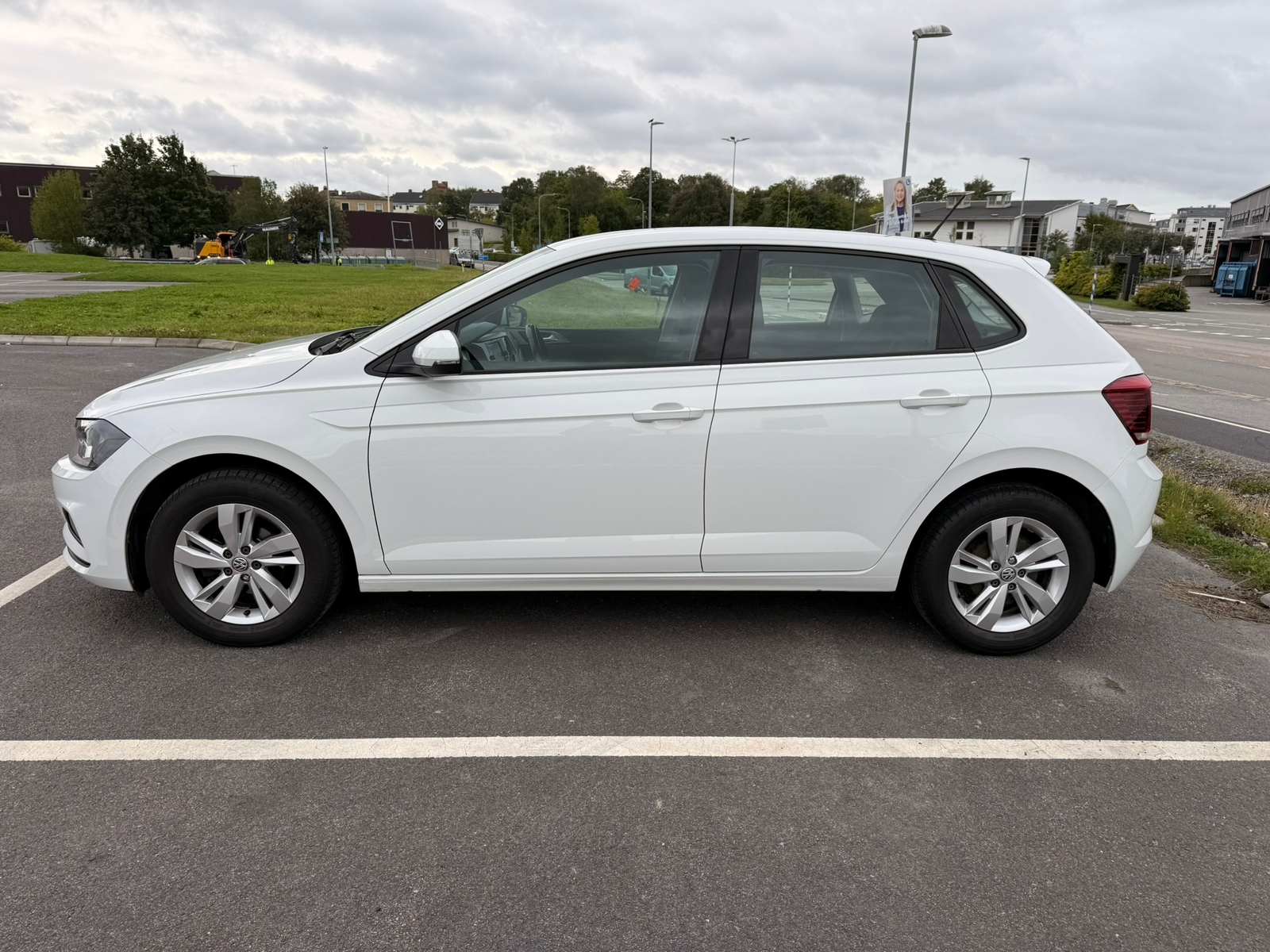 Volkswagen Polo 1.0 TSI Manuell 2018, bild 3/10