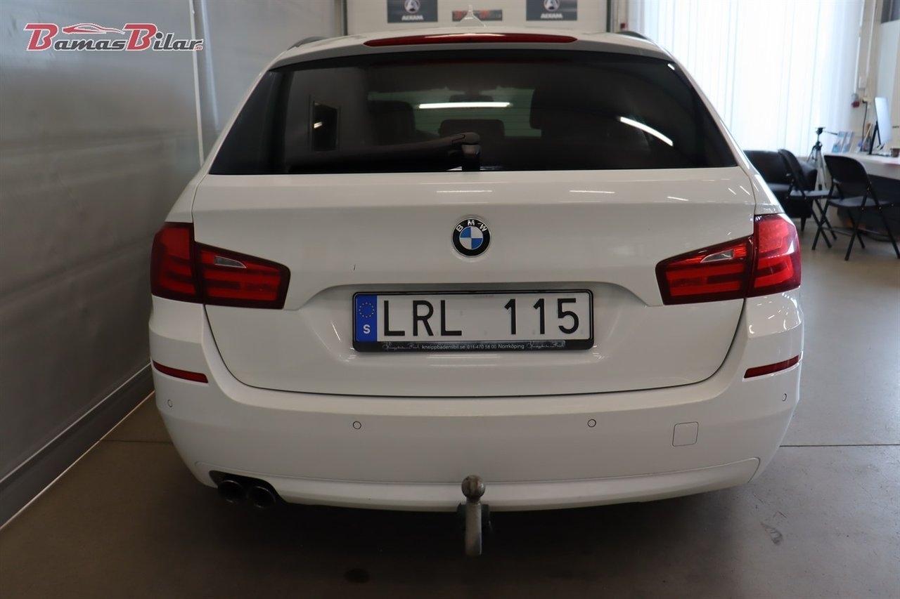 BMW 520 d Touring Steptronic, 184hk 2011, bild 4/10