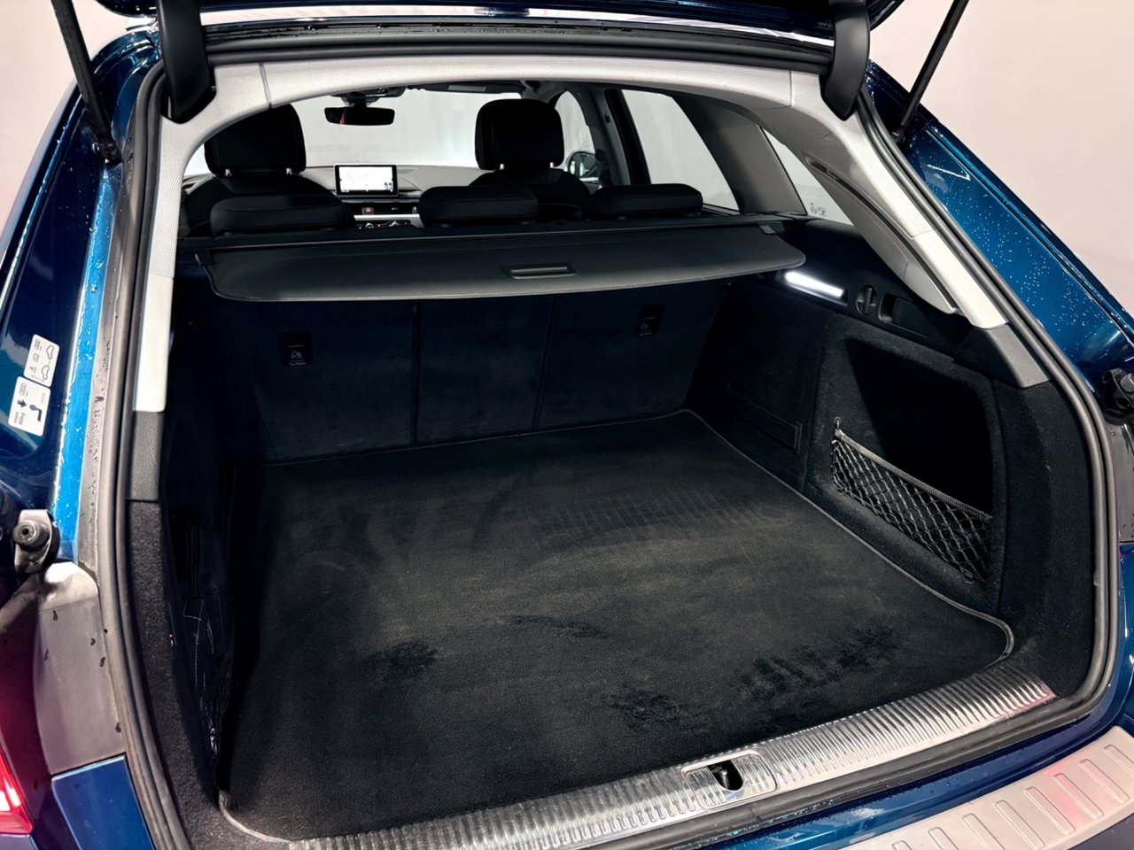 Audi A4 allroad 2018, bild 7/10