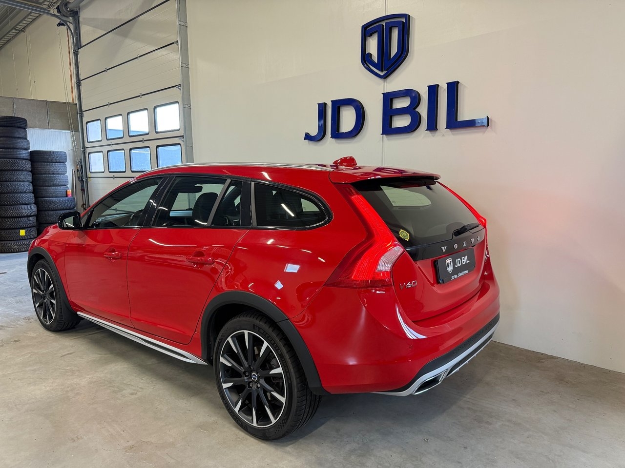Volvo V60 Cross Country 2017, bild 3/10