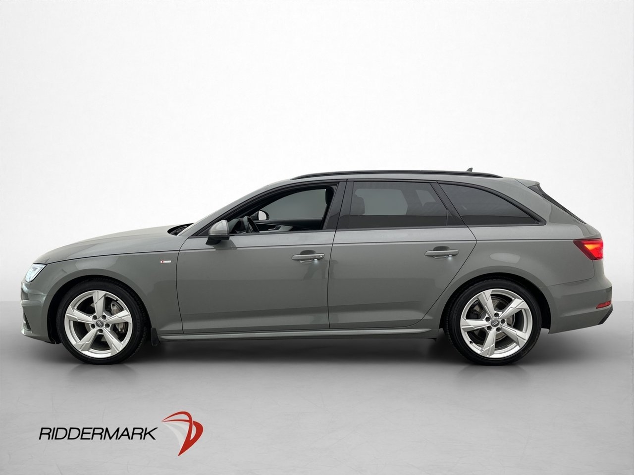 Audi A4 2019, bild 4/29