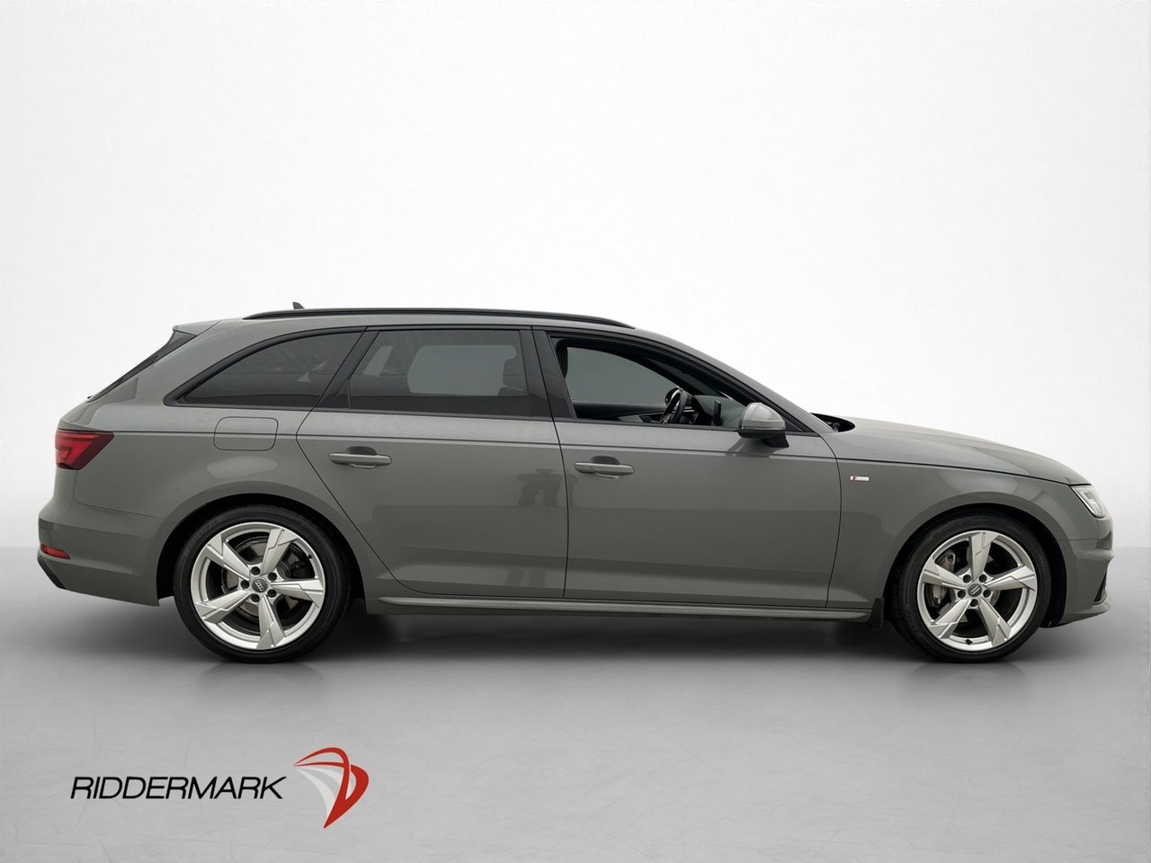 Audi A4 2019, bild 6/29