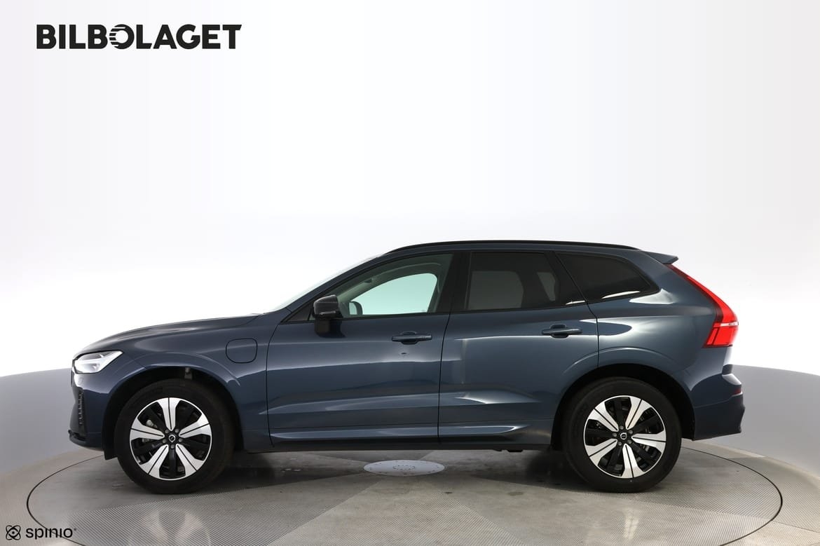 Volvo XC60 T6 Plus Dark Edition 2025, photo 2/10