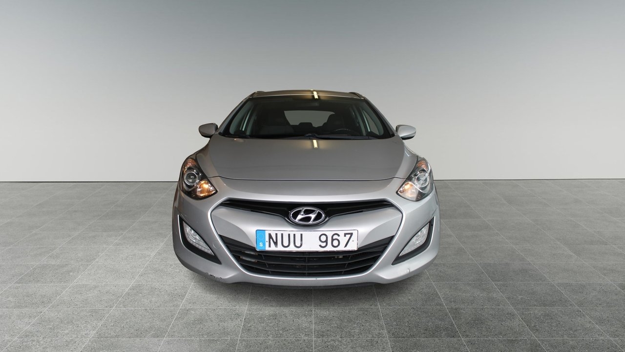 Hyundai i30 Kombi 1.6 CRDi Business 2013, bild 3/10