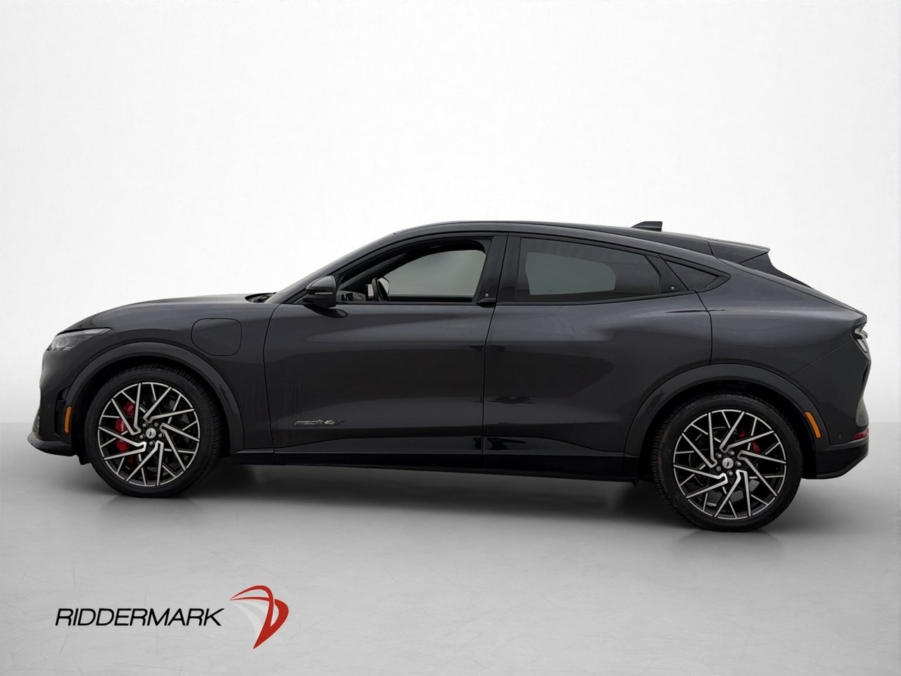 Ford Mustang Mach-E AWD GT B&O Pano 360° 2021, kuva 5/10