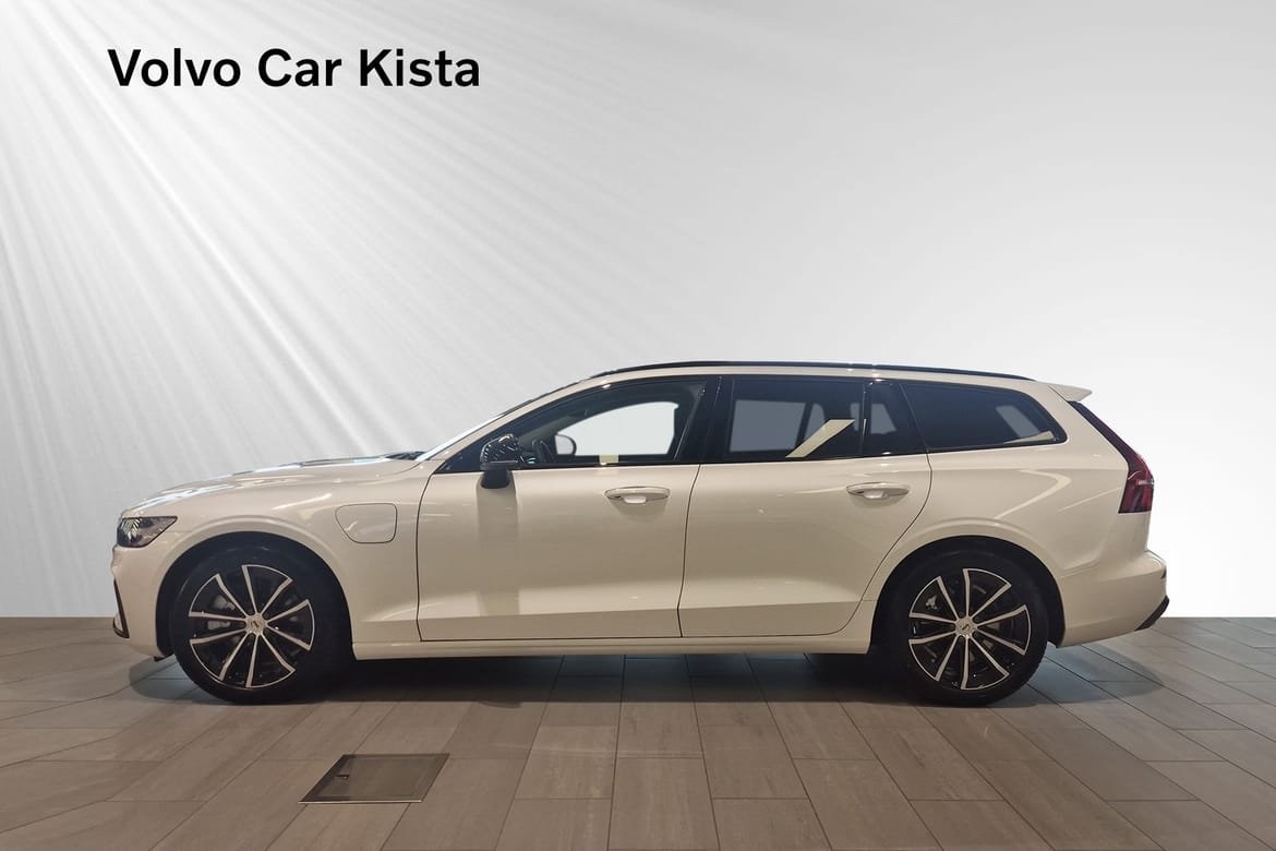 Volvo V60 T6 Plus Dark Nordic Edition 2025, photo 3/10