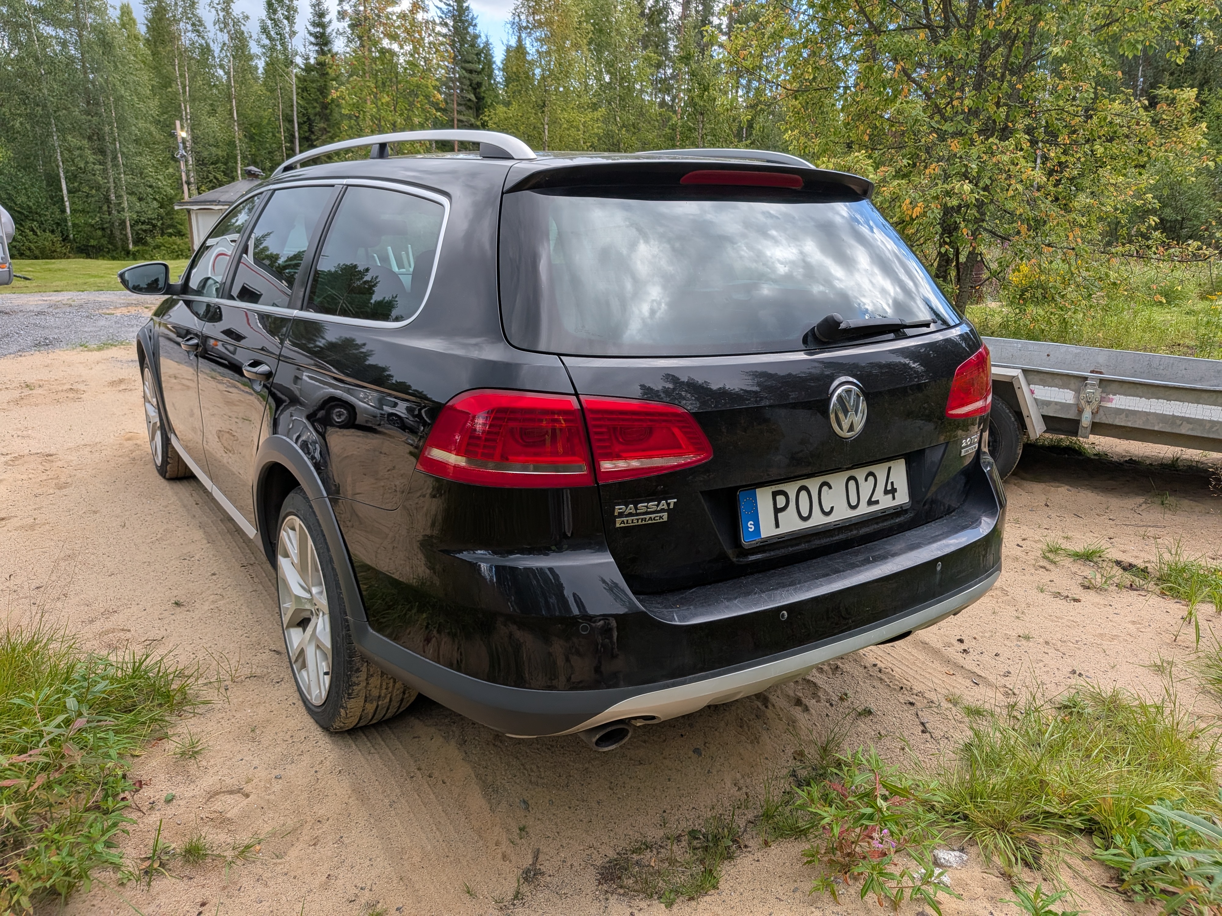 Volkswagen Passat 2015, bild 2/3