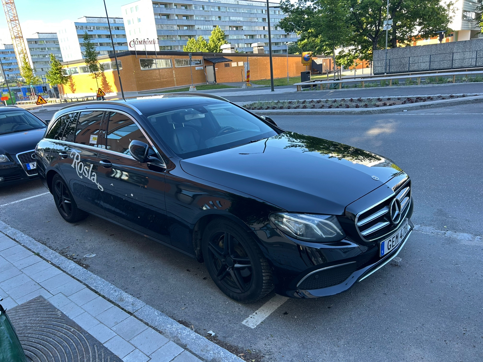 Mercedes-Benz E 2020, bild 4/5