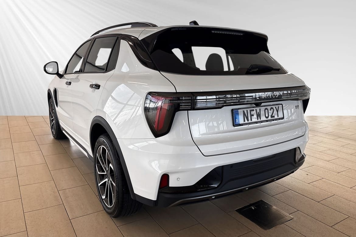 Lynk & Co 01 Core PHEV 2025, kuva 3/10