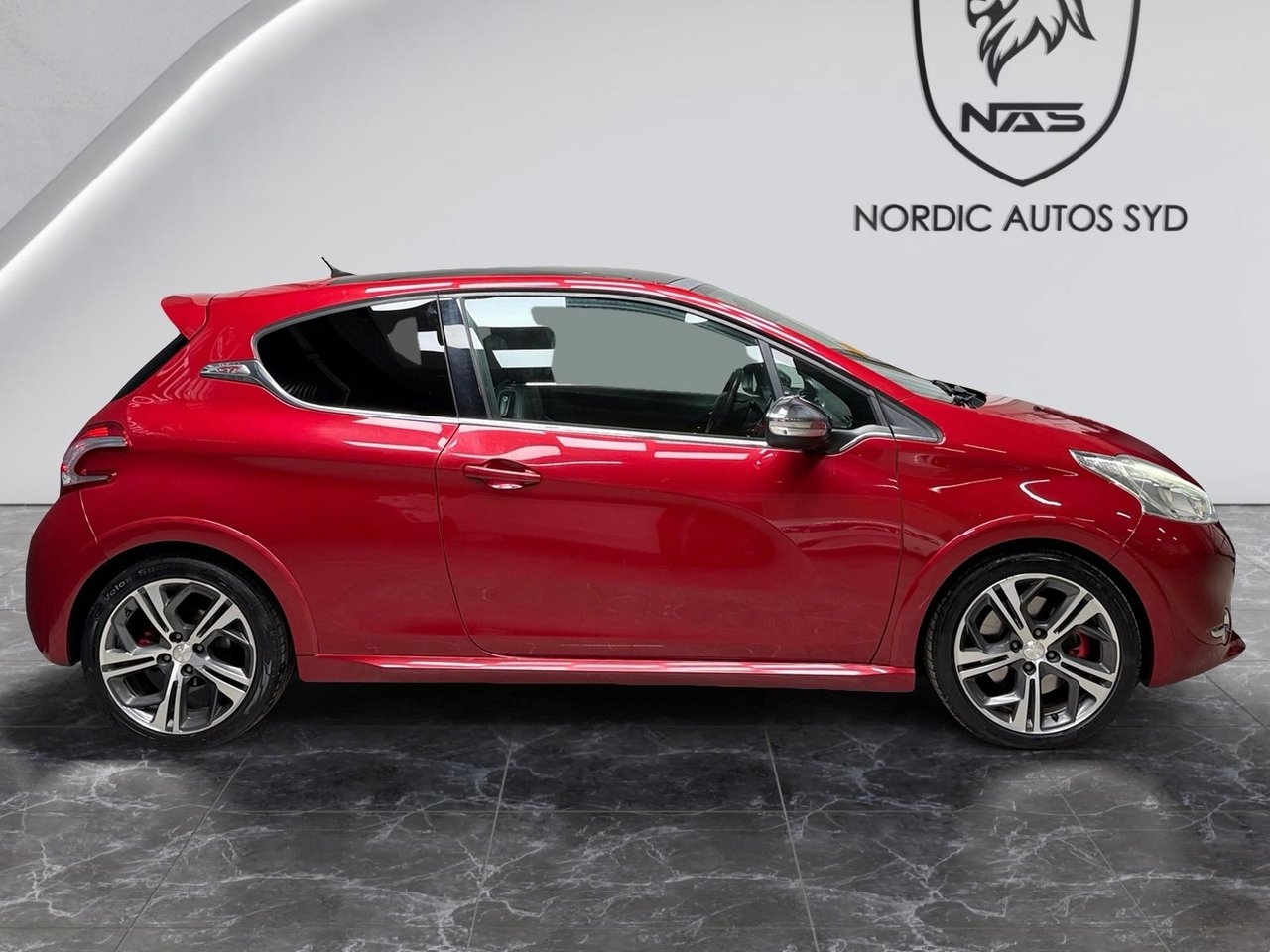 Peugeot 208 GTi / 1.6 THP / 200HK 2013, bild 7/21
