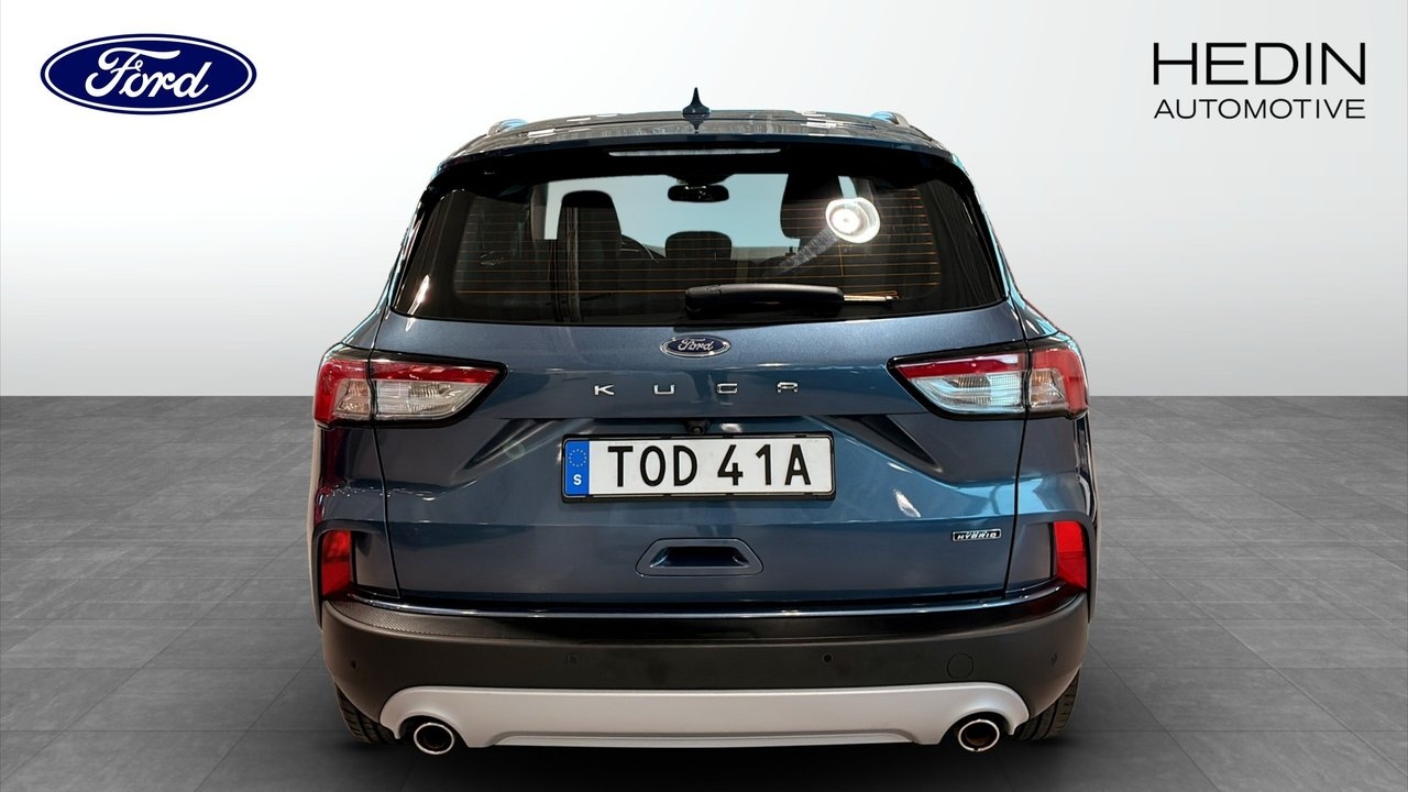 Ford Kuga Titanium Plug-In Hybrid 2023, photo 7/9