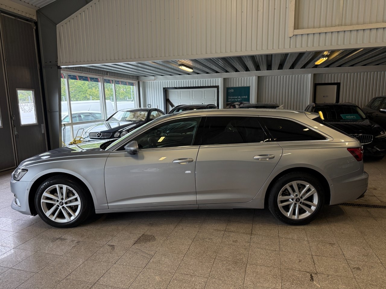 Audi A6 Avant 40 TDI 204 2022, kuva 2/10