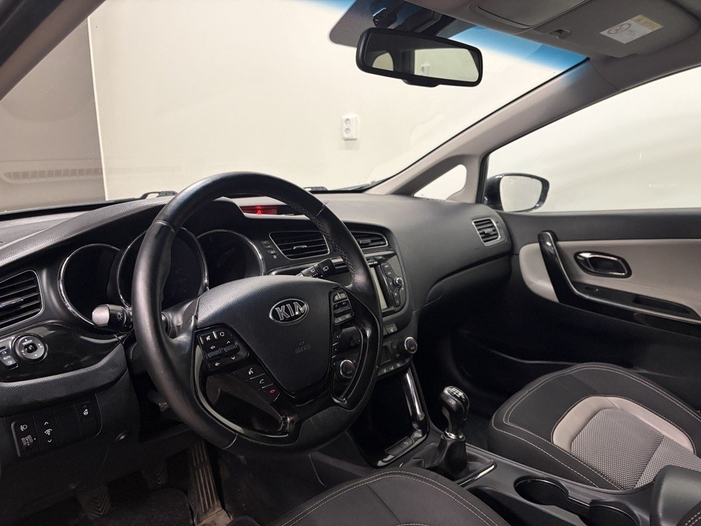 Kia Ceed 2015, bild 6/10