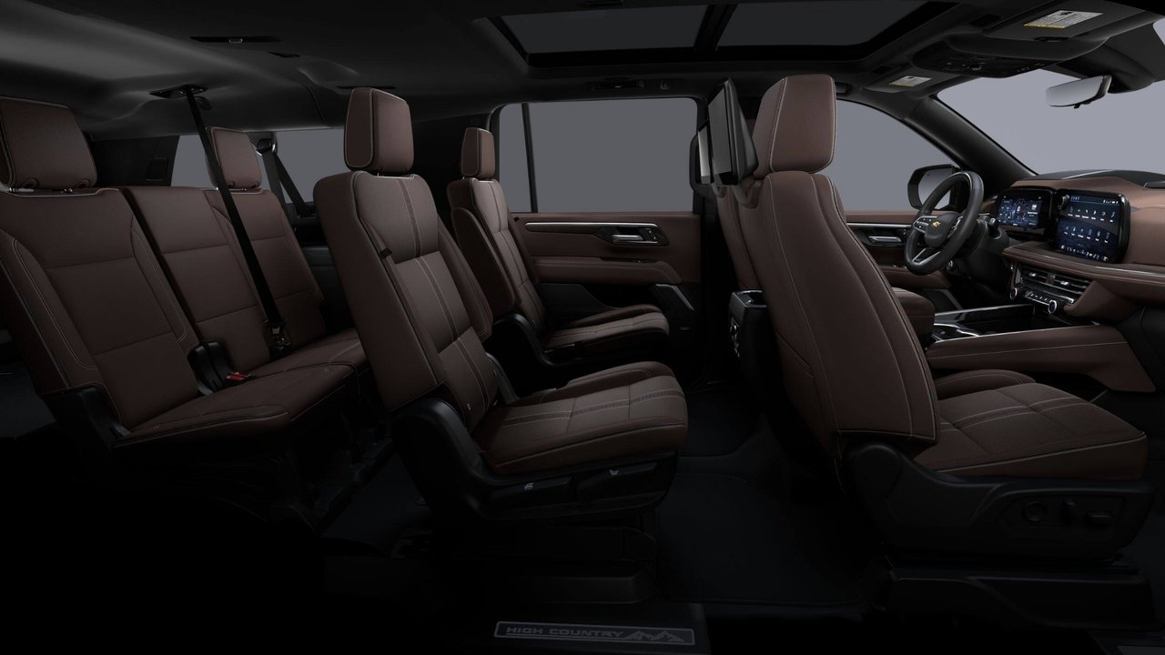Chevrolet Suburban 2026, photo 7/7