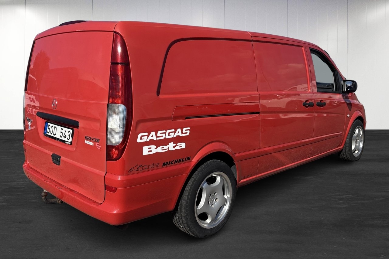 Mercedes-Benz Vito 2012, photo 3/10