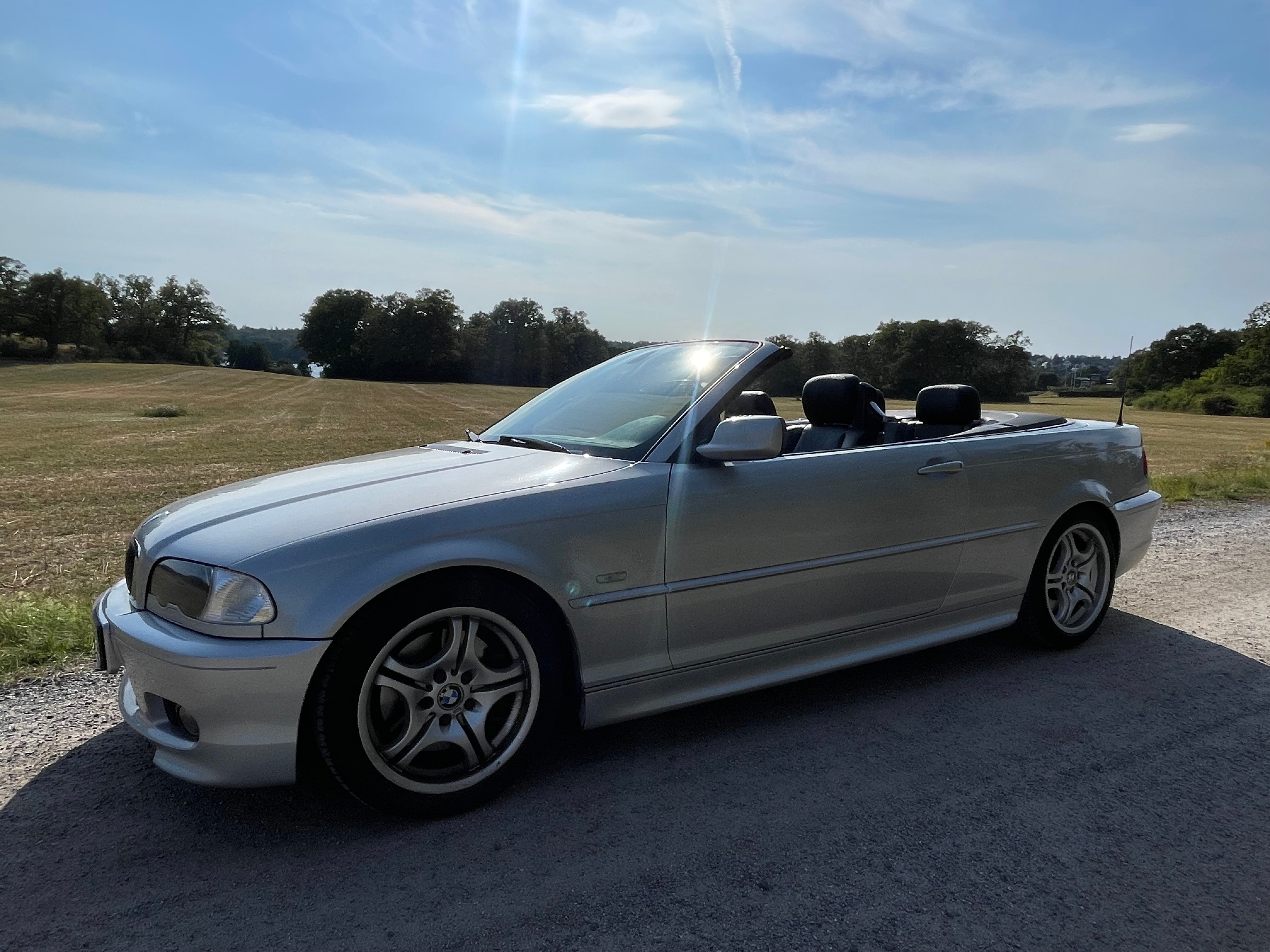 BMW 330