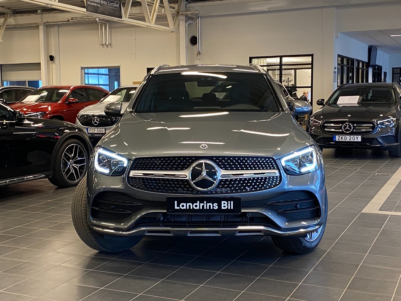 Mercedes-Benz GLC 2021, kuva 2/10
