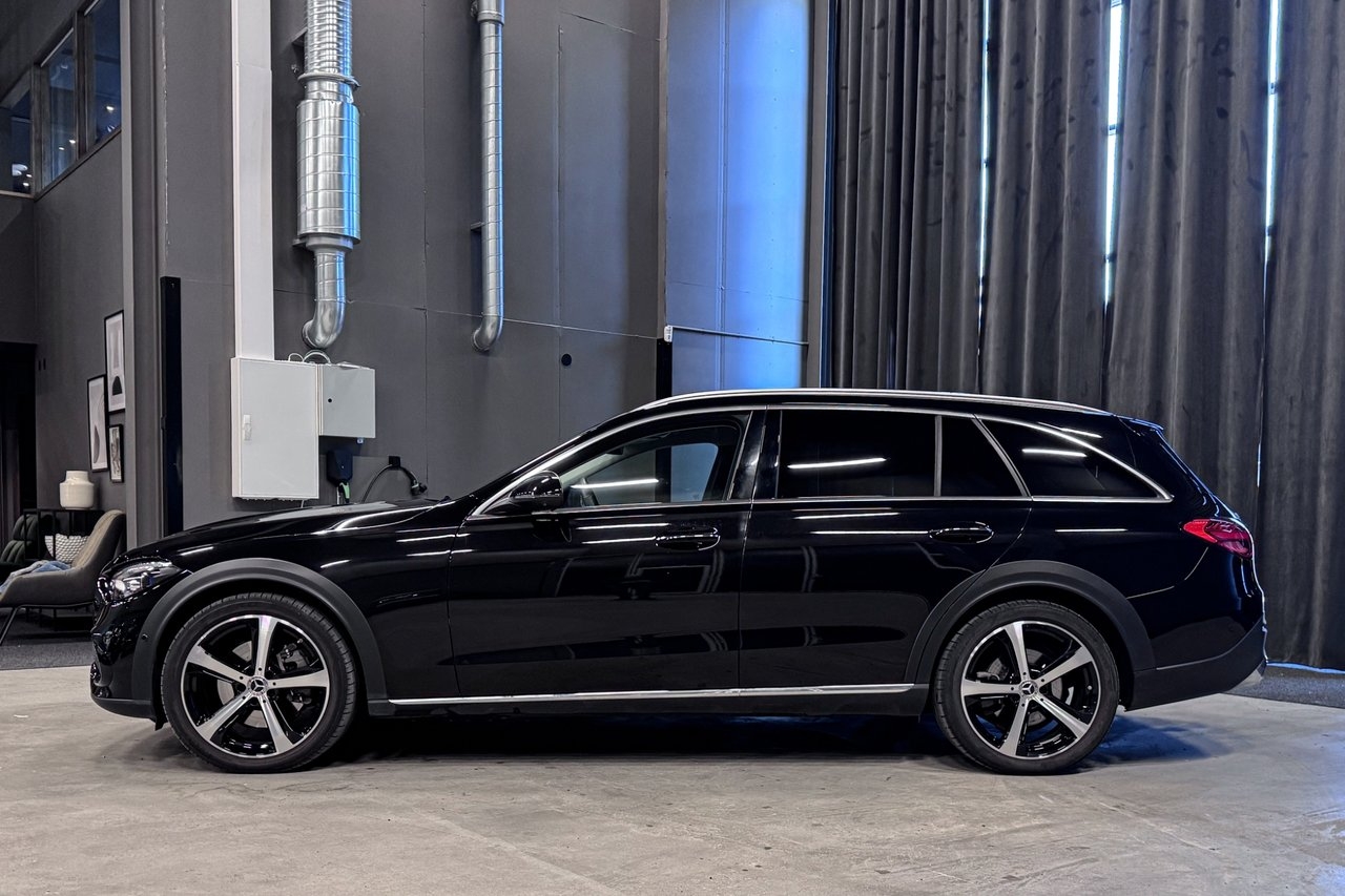 Mercedes-Benz C 220 d 4M All-Terrain 2024, photo 3/10