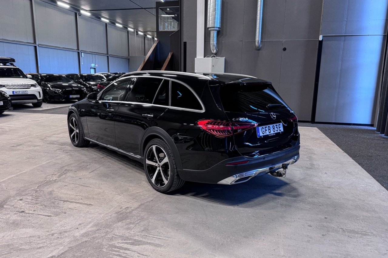 Mercedes-Benz C 220 d 4M All-Terrain 2024, photo 4/10
