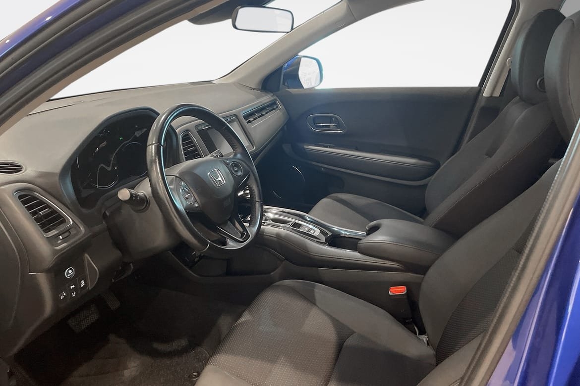 Honda HR-V 1,5i-VTEC CVT 2019, photo 6/10