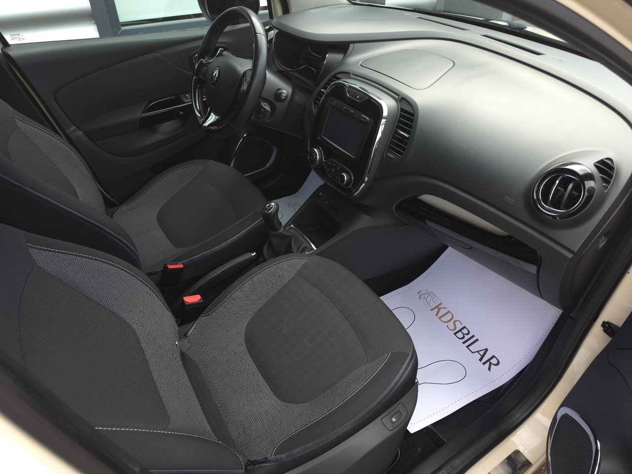 Renault Captur 2015, bild 7/10