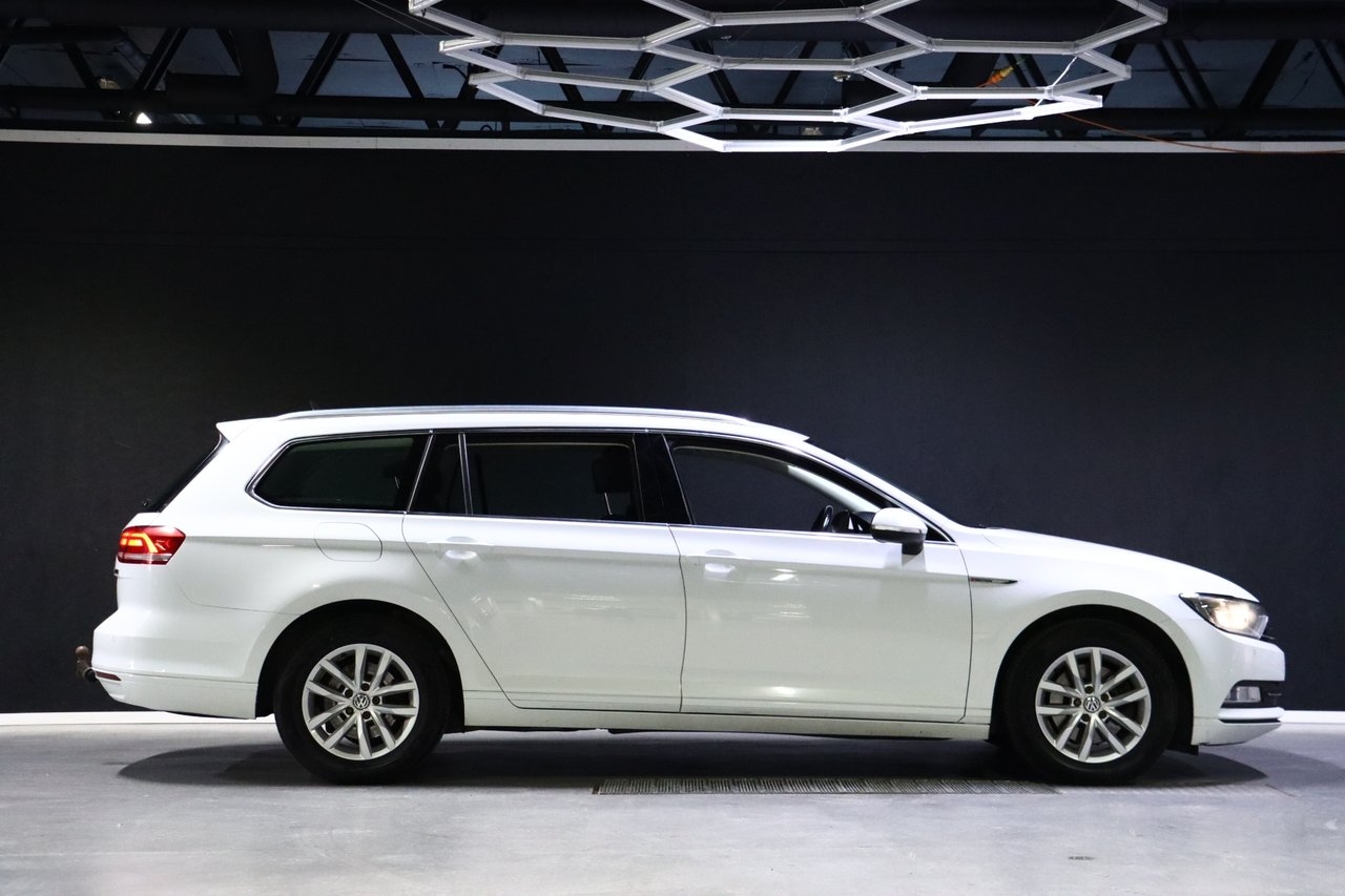Volkswagen Passat 2017, bild 7/10