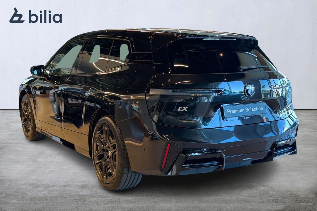 BMW iX xDrive 60 M Sport 2026, kuva 4/10
