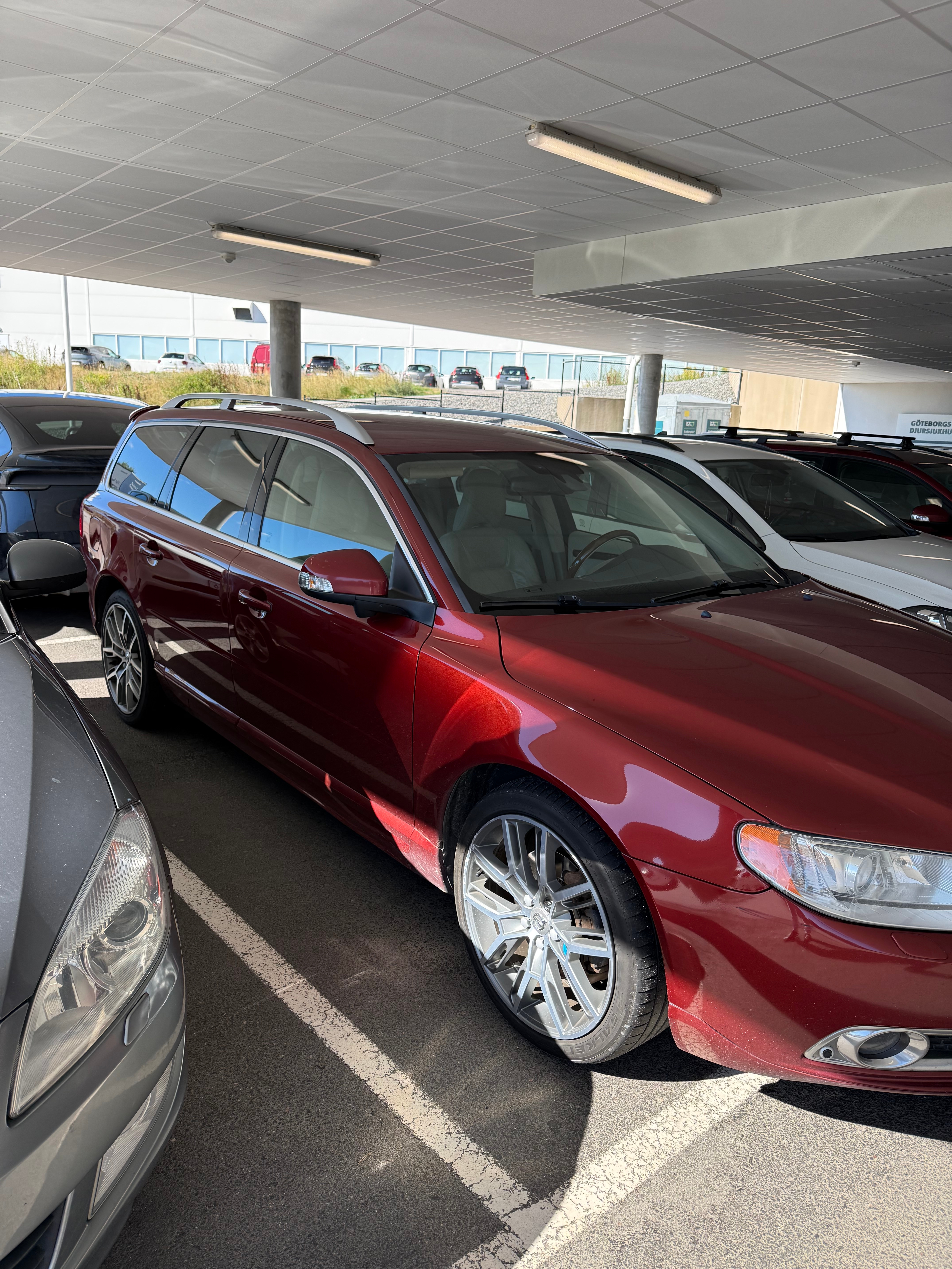 Volvo V70 D5 Manuell 2011, bild 3/6
