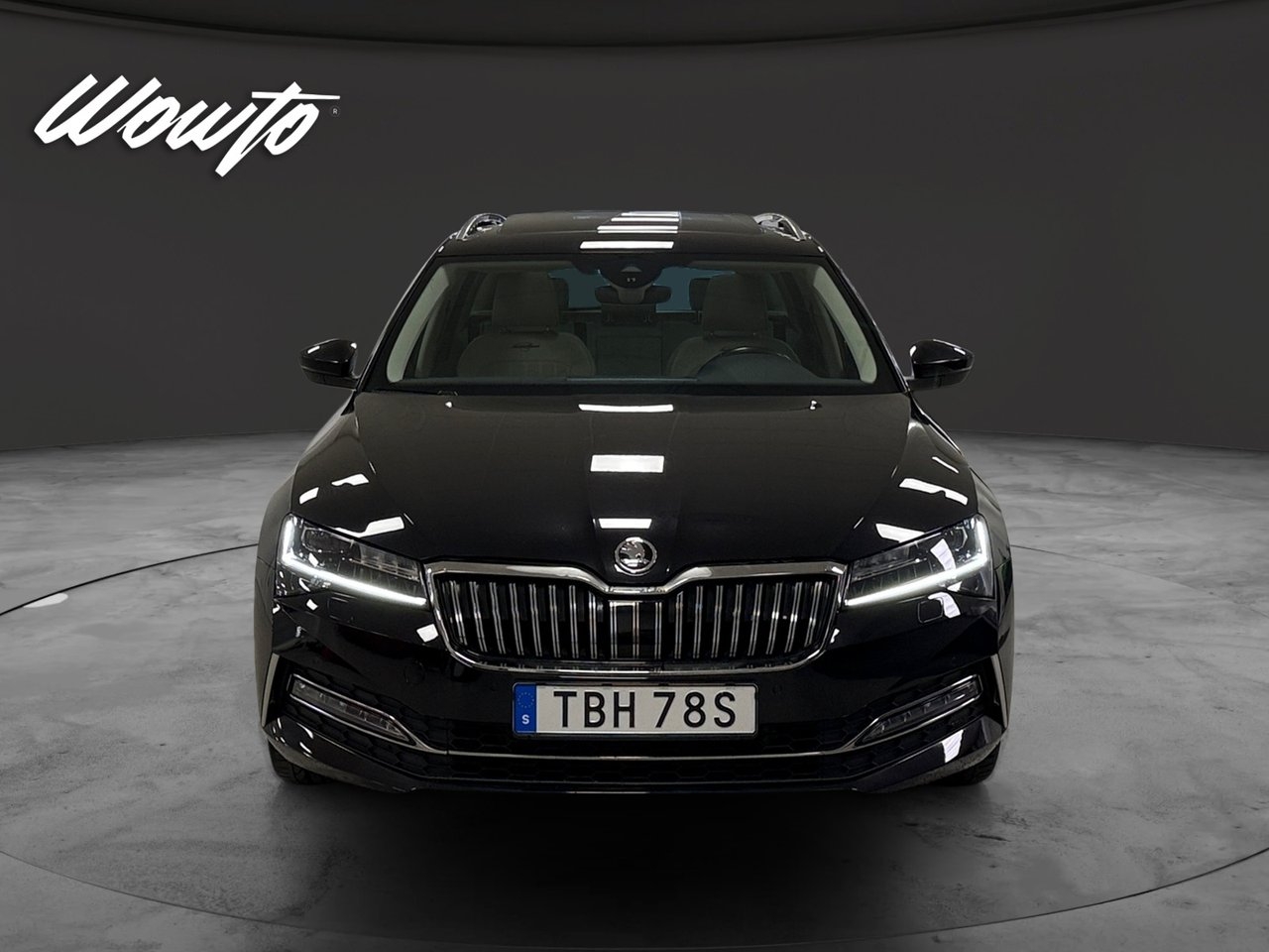 Skoda Superb 2023, bild 2/10