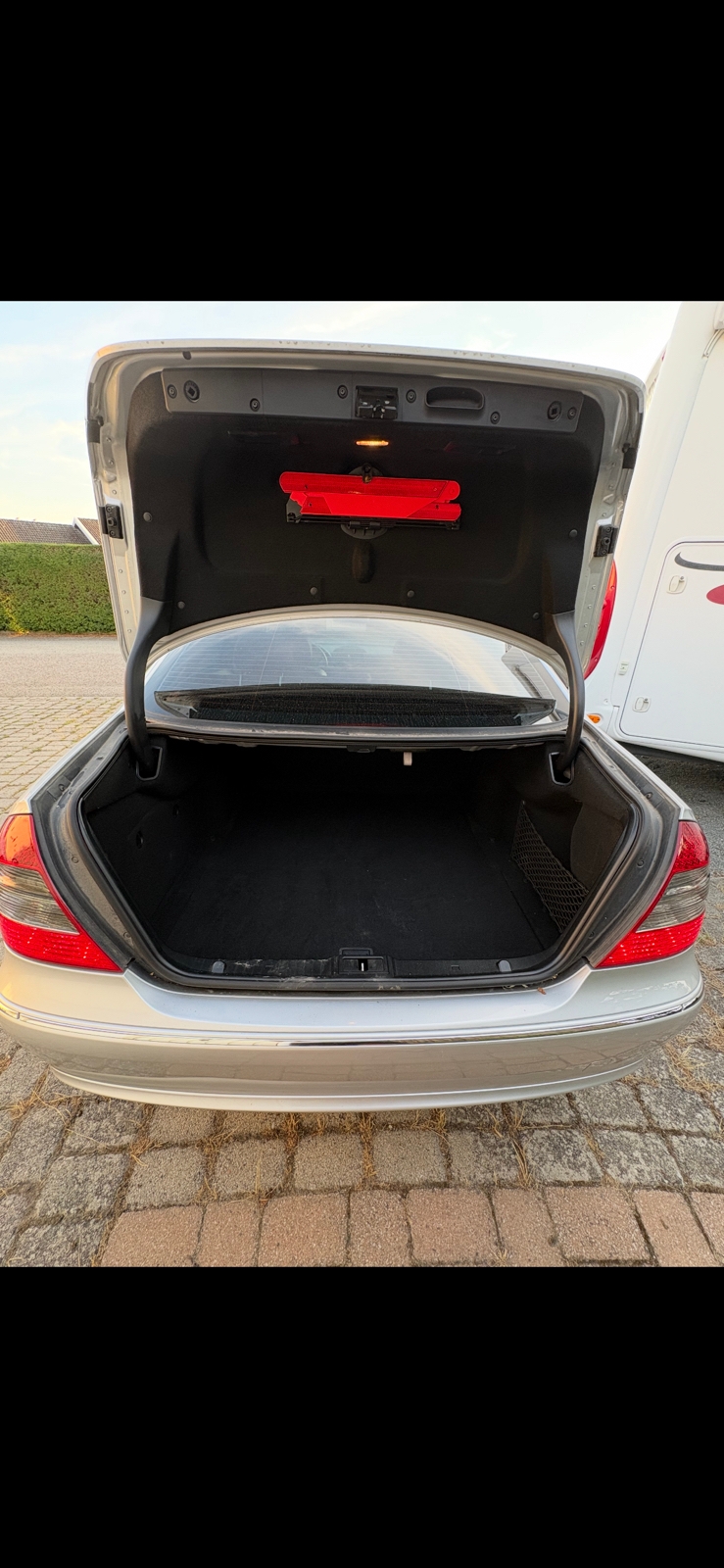Mercedes-Benz E 200 Kompressor 5G-Tronic 2007, bild 5/10