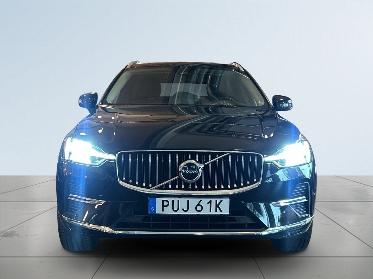 Volvo XC60 Recharge T6 AWD Pano/Drag/SoV 2023, bild 2/19