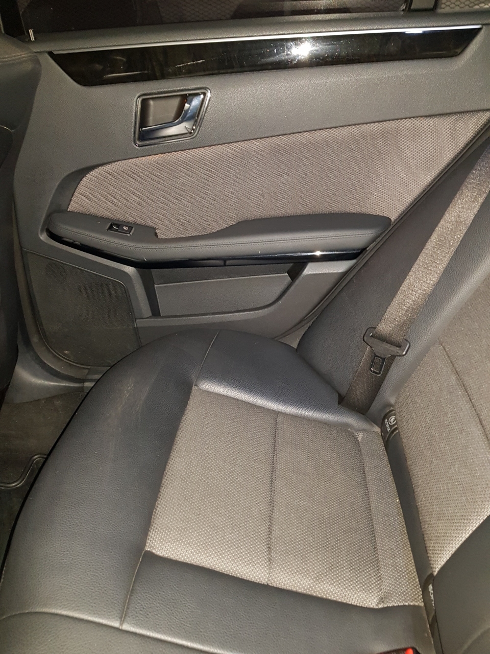 Mercedes-Benz E 2009, bild 6/10