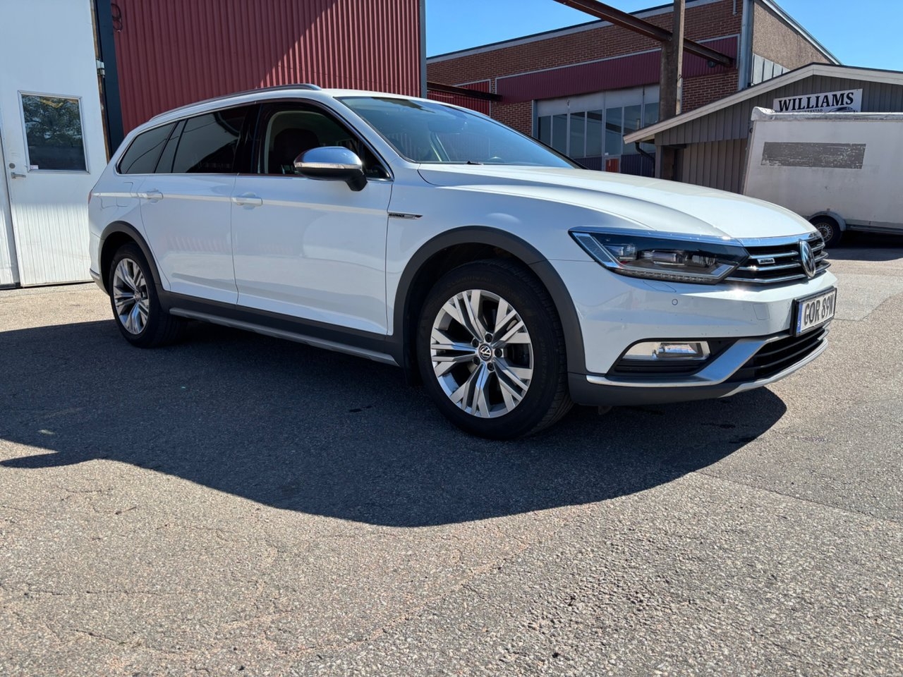 Volkswagen Passat 2019, bild 3/10