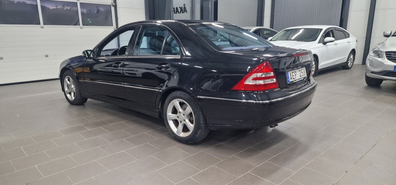 Mercedes-Benz C 2007, bild 7/10